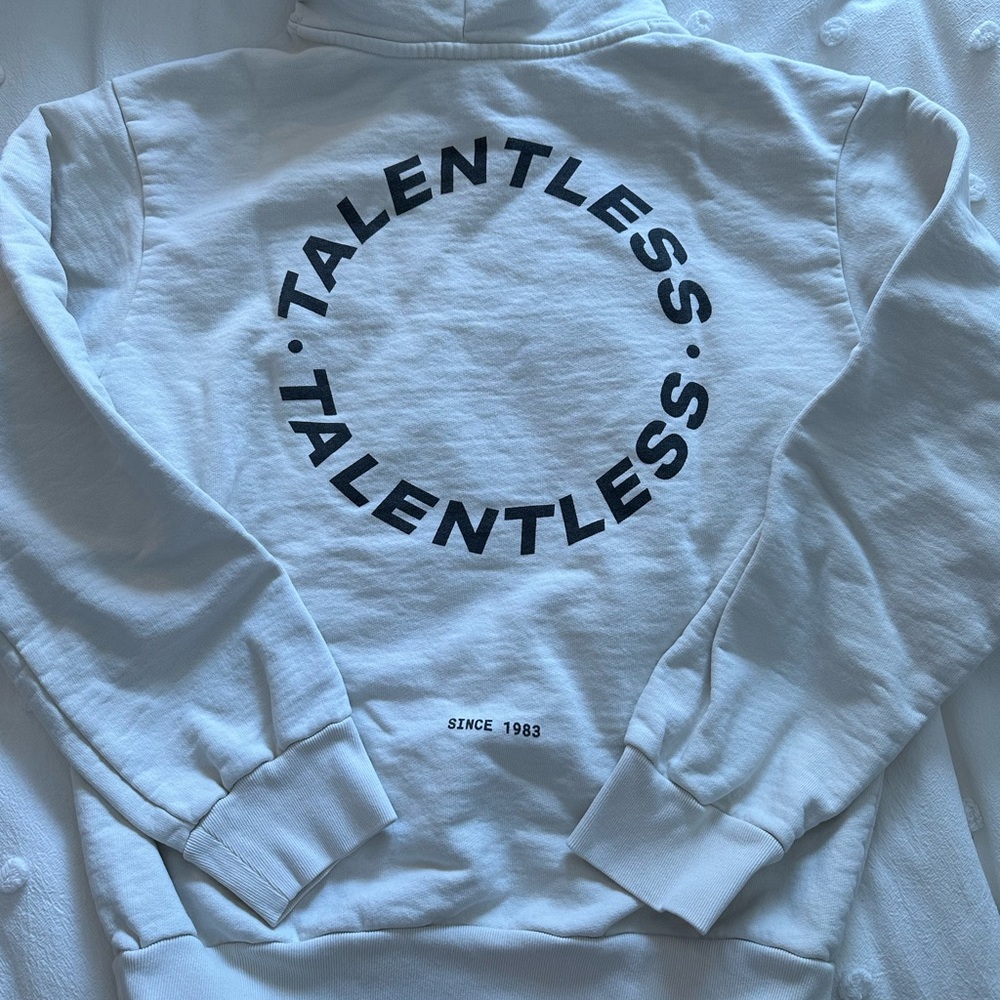TALENTLESS HOODIE